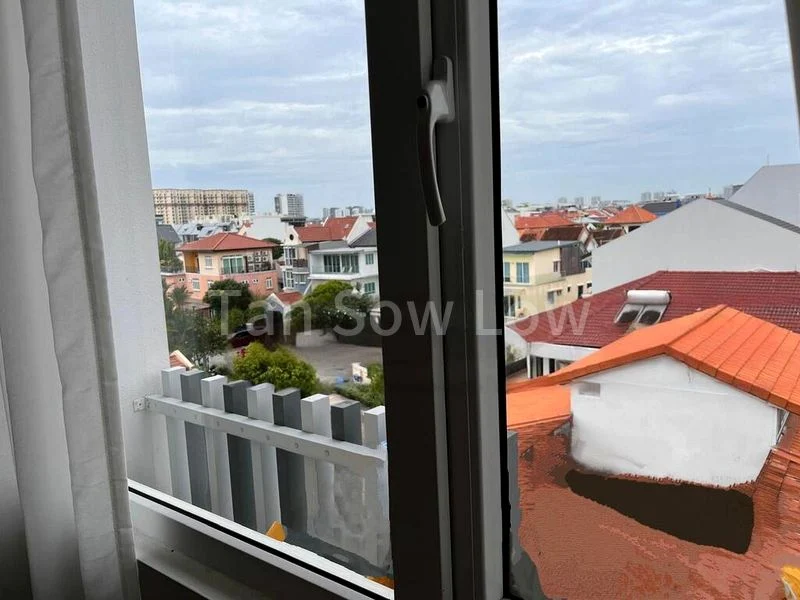 1 Bed Apartment (Condo) for Rent in  Sunny Lodge - Image 4