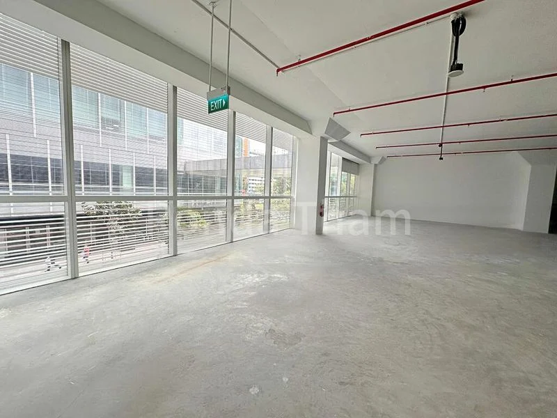 Light Industrial (B1) for Rent: Luzerne Building - Image 2