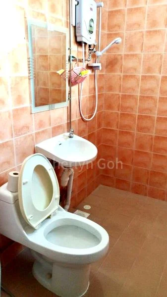 4 Room (4S) HDB for Rent in  164 Bedok South Road - Image 8