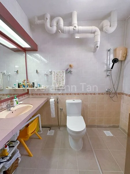 4 Room (4A) HDB for Sale in 102A Punggol Field - Image 11