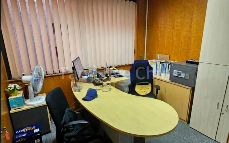 Office for Rent: Tong Eng Building - Image 6