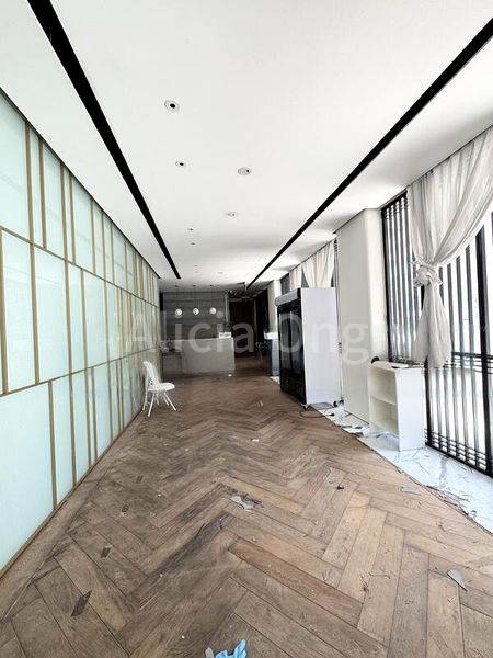 Shop / Shophouse for Rent: South Bridge Road - Image 2