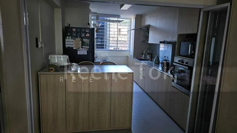Common Room (HDB) for Rent in  523 Bukit Batok Street 52 - Image 3