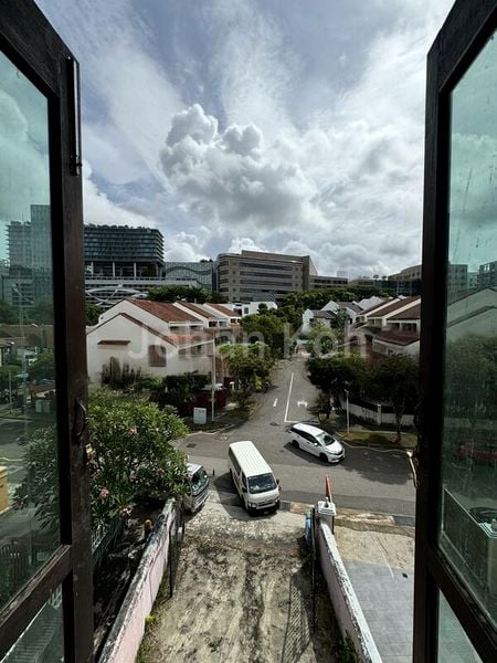 6 Bed Corner Terrace (Landed) for Sale in  Cavenagh Lodge - Image 3