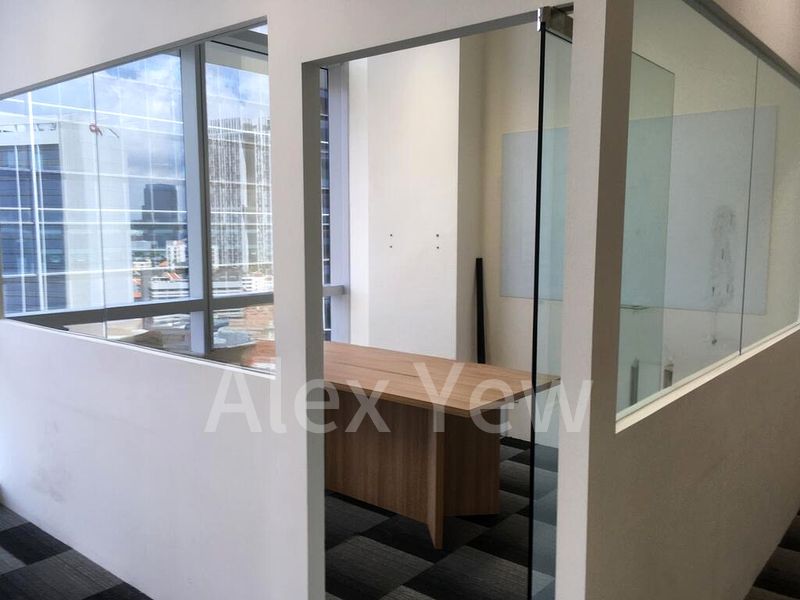 Office for Sale: SBF Center - Image 3