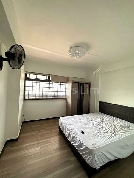 Room (HDB) for Rent in  502A Woodlands Drive 14 - Image 1