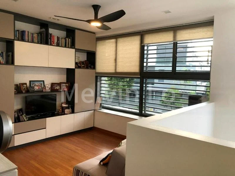 6 Bed Terraced House (Landed) for Sale in  Springside Road - Image 7