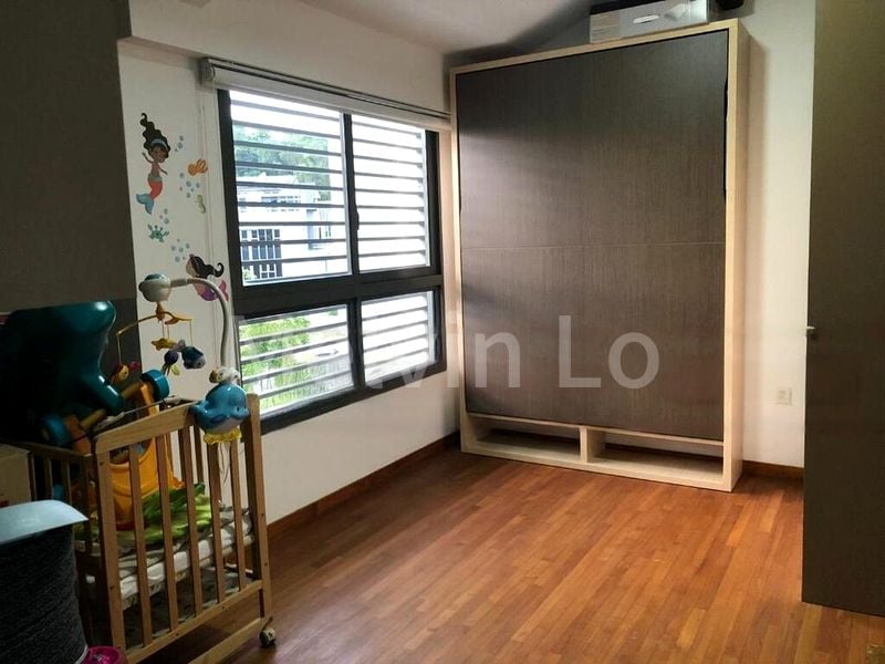 6 Bed Terraced House (Landed) for Sale in  Springside Road - Image 4