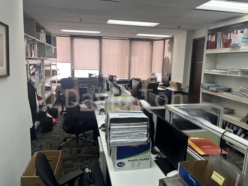 Office for Rent: Efficient Layout Fitted Office, Raffles Place - Image 13