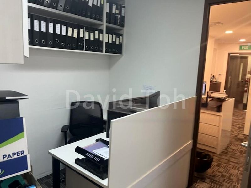 Office for Rent: Efficient Layout Fitted Office, Raffles Place - Image 8