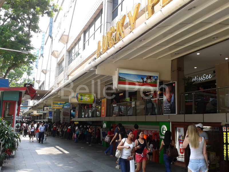 Shop / Shophouse for Sale in  Lucky Plaza - Image 1