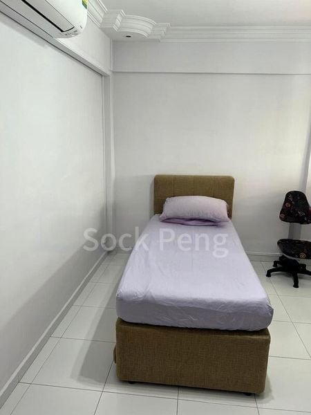 Common Room (HDB) for Rent in  230 Serangoon Avenue 4 - Image 3