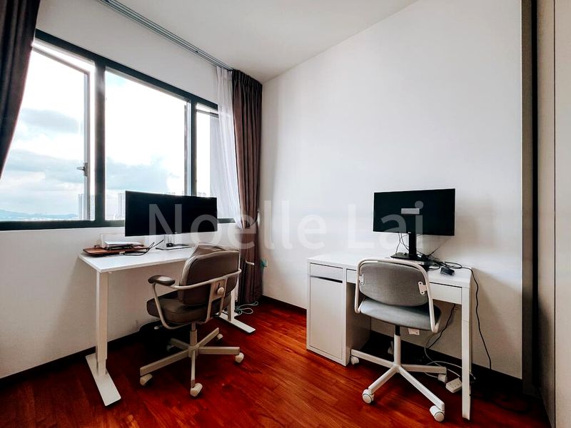 2 Bed Condo for Sale in  Stirling Residences - Image 8