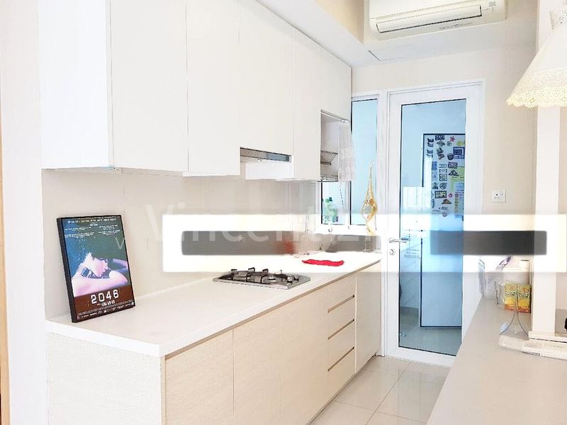 2 Bed Condo for Sale in  Waterview - Image 2