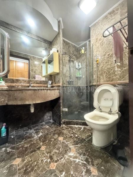 4 Bed Condo for Rent in  Signature Park - Image 3