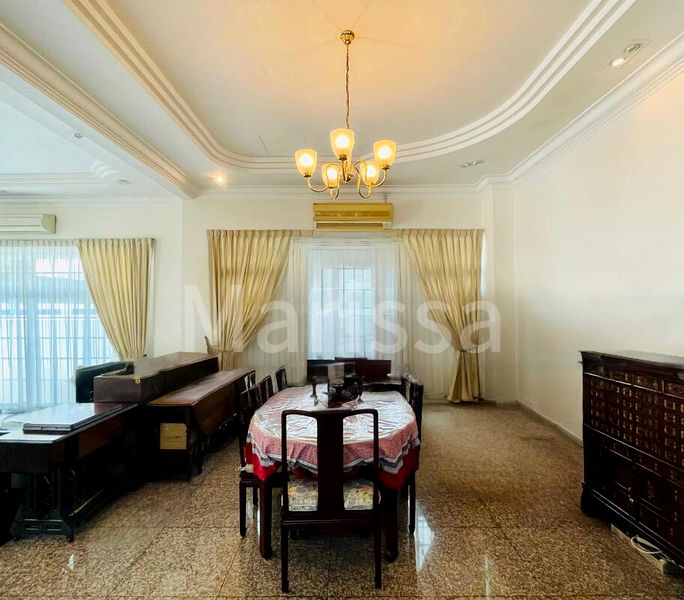 6 Bed Bungalow (Landed) for Sale in  Mount Elizabeth Hospital - Image 10