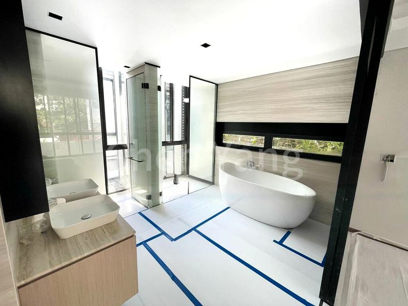 6 Bed Bungalow (Landed) for Sale in  Shamrock Park - Image 5