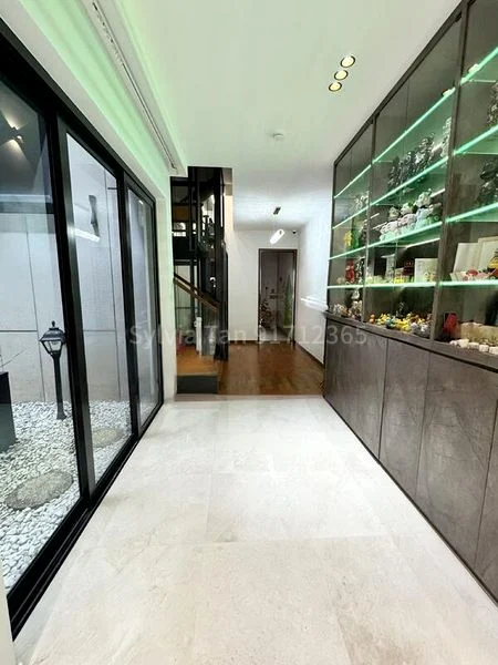 5 Bed Terraced House (Landed) for Rent in  Cashew Green - Image 10