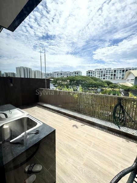 5 Bed Terraced House (Landed) for Rent in  Cashew Green - Image 3