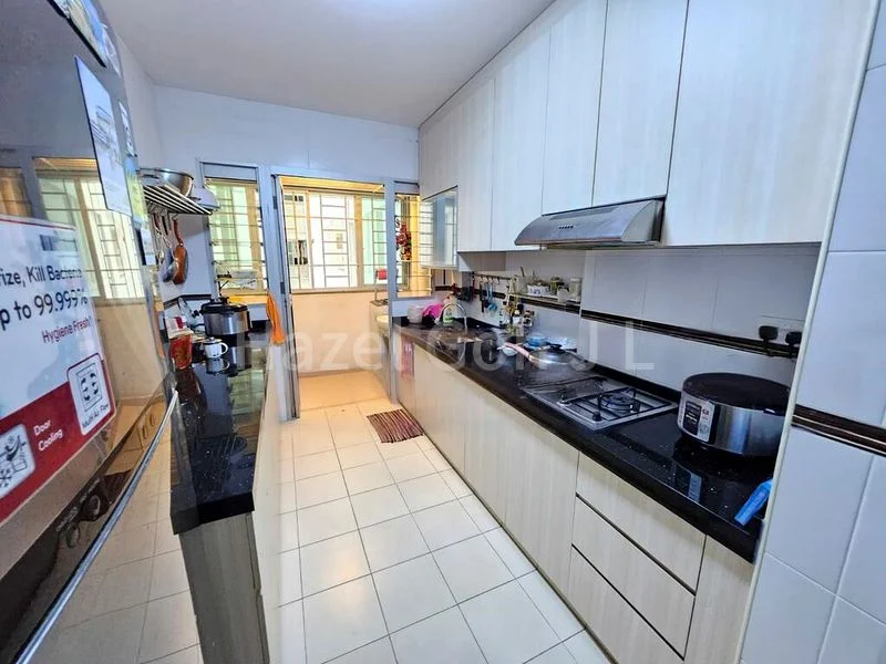 4 Room (4A) HDB for Rent in  672D Edgefield Plains - Image 3