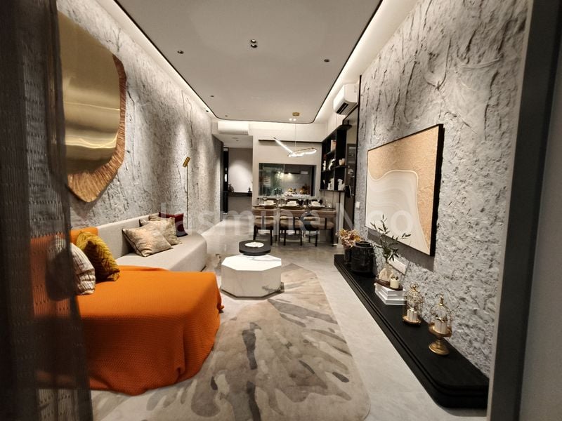 3 Bed Condo for Sale in  The LakeGarden Residences - Image 1