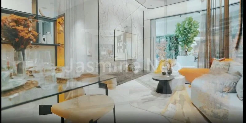 3 Bed Condo for Sale in  The LakeGarden Residences - Image 4