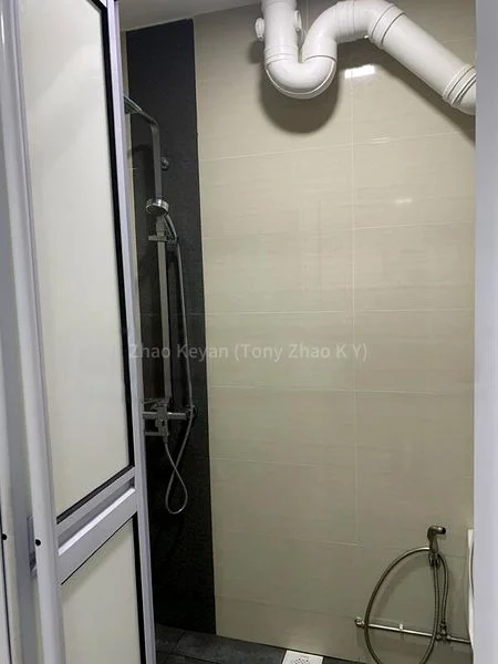 4 Room (4A) HDB for Rent in  418 Fajar Road - Image 6