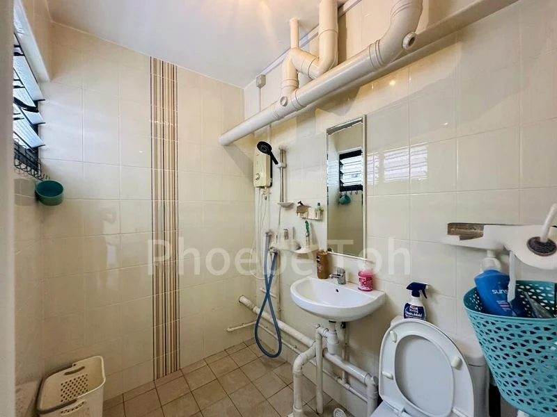 3 Room (3A) HDB for Sale in  315 Jurong East Street 32 - Image 4