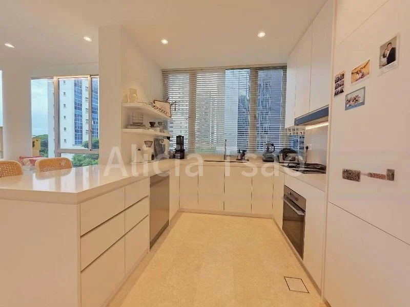 2 Bed Condo for Sale in  Suites @ Amber - Image 3