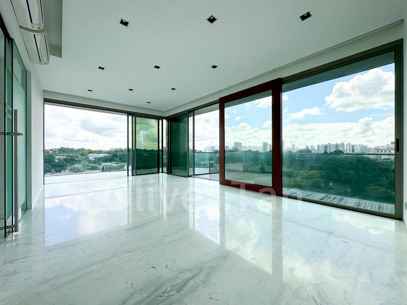 4 Bed Condo for Rent in  One Robin - Image 7