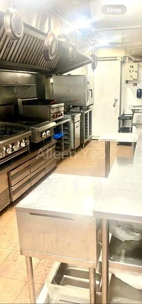 Food & Beverage for Rent: Greenwood Ave, 1,200 SF Restaurant Space - Image 1