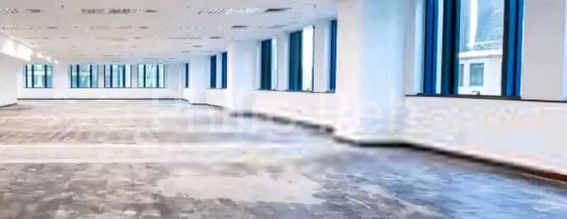 Office for Rent: Hong Leong Building - Image 1