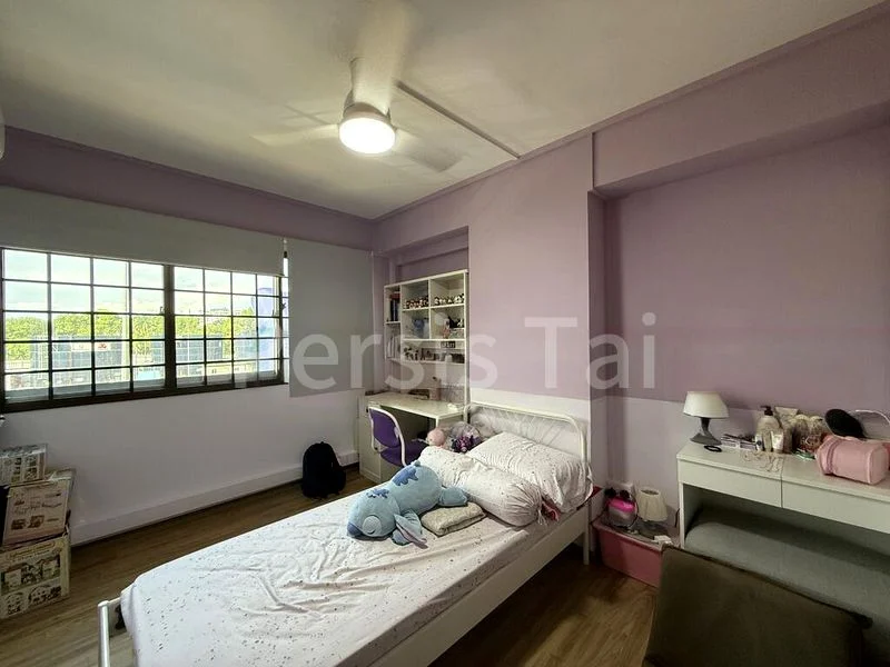 Executive HDB for Sale in  544 Pasir Ris Street 51 - Image 7