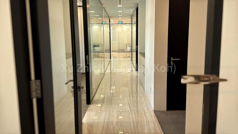 Office for Rent: Republic Plaza - Image 7
