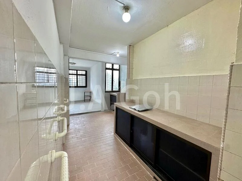 3 Room (3STD) HDB for Sale in  36 Circuit Road - Image 6