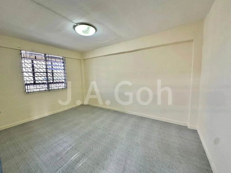 3 Room (3STD) HDB for Sale in  36 Circuit Road - Image 1