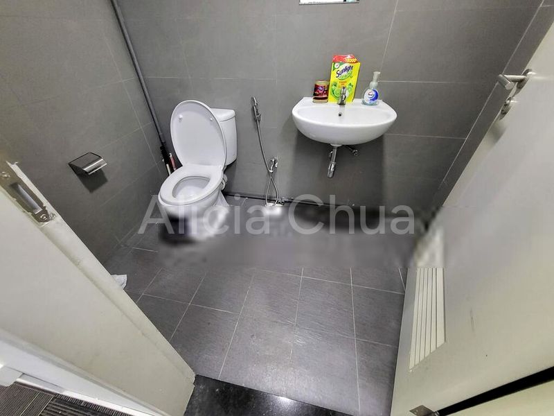 Light Industrial (B1) for Sale: CT Hub 2 - Image 3