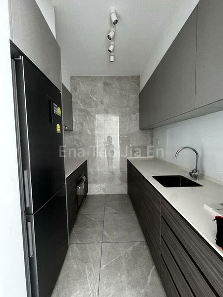 2 Bed Condo for Rent in  Stirling Residences - Image 11
