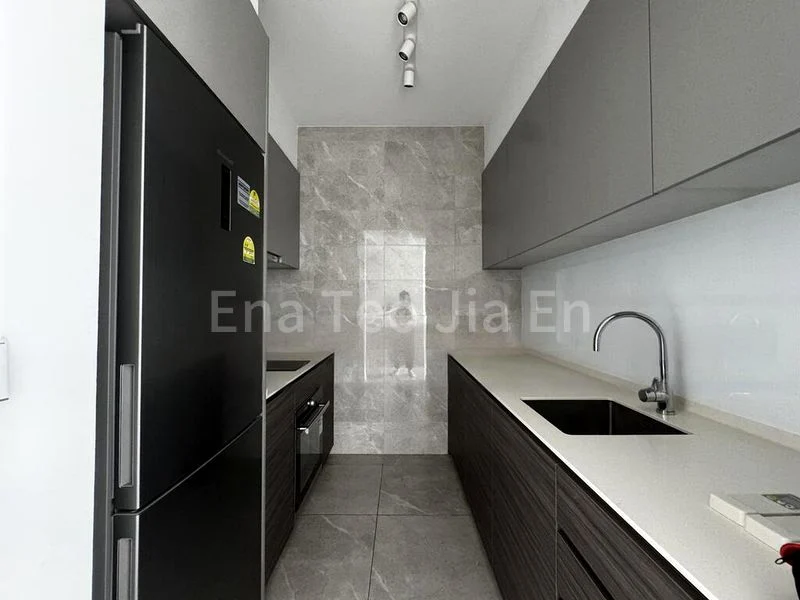 2 Bed Condo for Rent in  Stirling Residences - Image 7