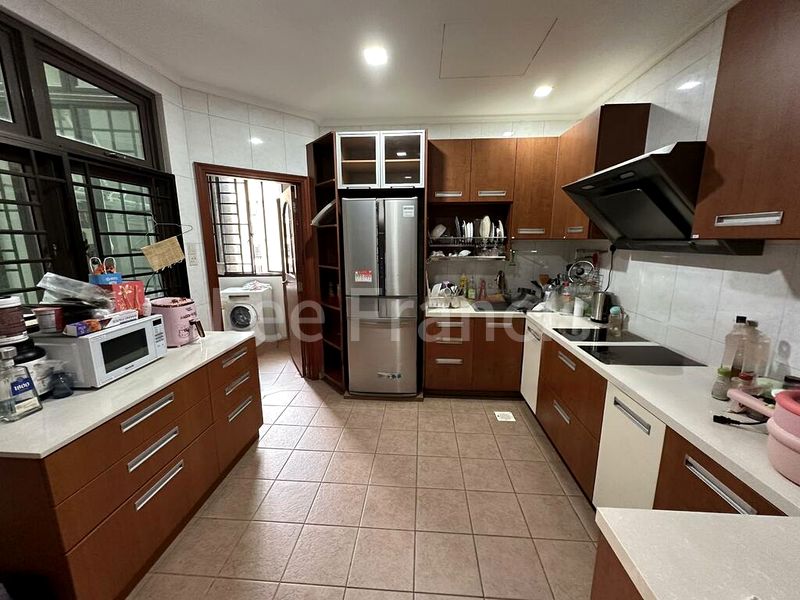 Common Room (Condo) for Rent in  Boonview - Image 7