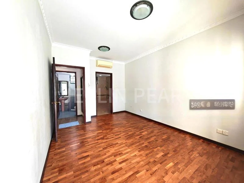 3 Bed Condo for Sale in  Stratford Court - Image 4