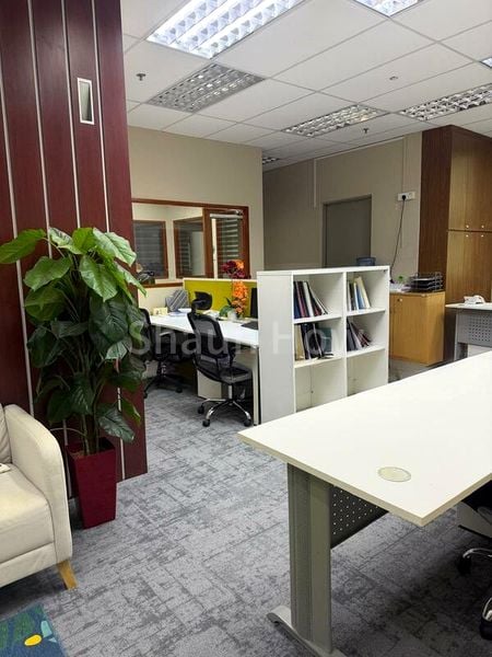 Light Industrial (B1) for Rent: D'Centennial - Image 2