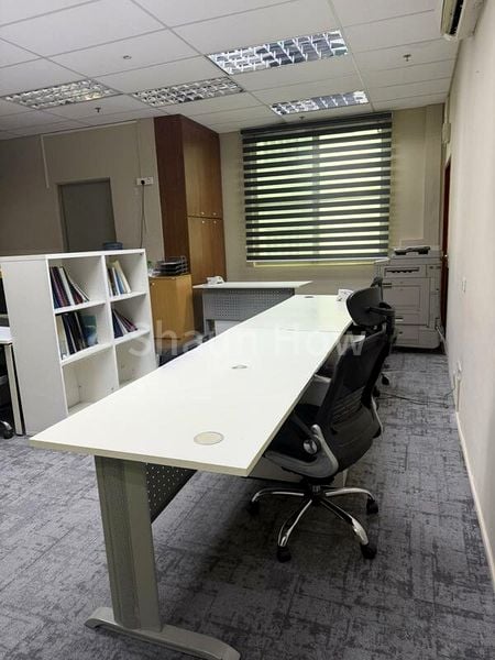 Light Industrial (B1) for Rent: D'Centennial - Image 1