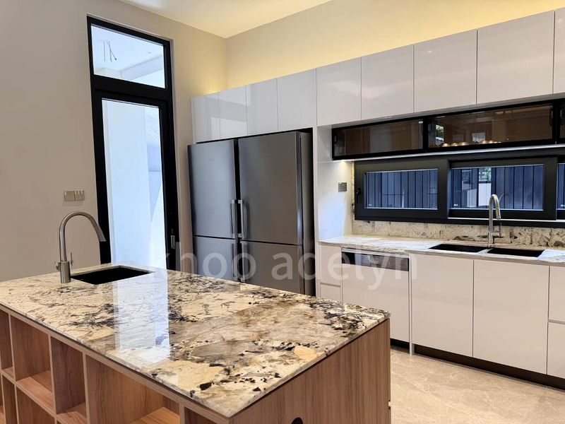 6 Bed Semi-Detached House (Landed) for Sale in  Dunearn Road - Image 5