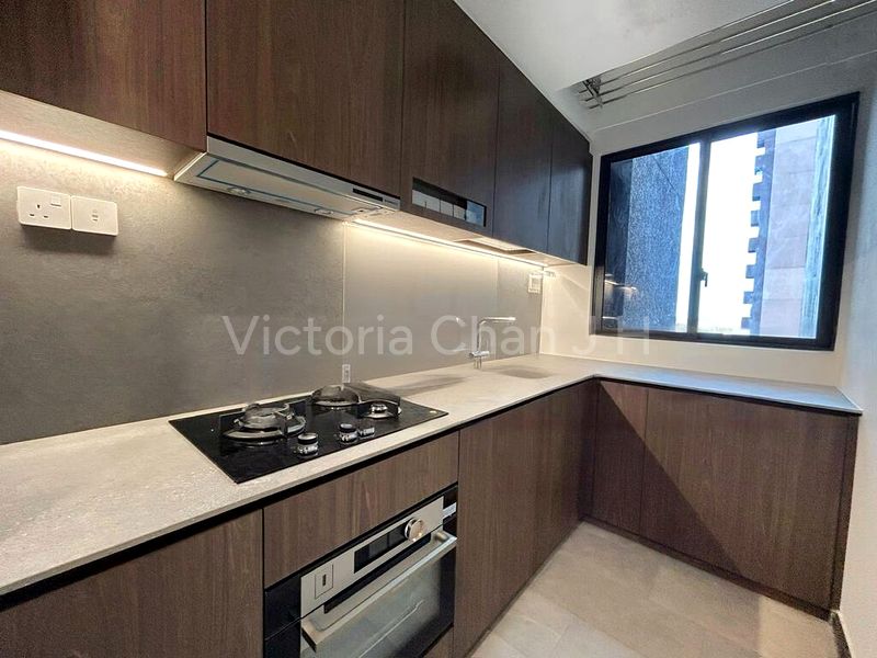 3 Bed Condo for Rent in Midtown Modern - Image 10