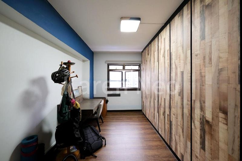 Executive HDB for Sale in  203D Compassvale Road - Image 5