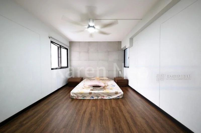 Executive HDB for Sale in  203D Compassvale Road - Image 3