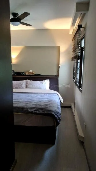 5 Room (5I) HDB for Sale in  295A Compassvale Crescent - Image 2