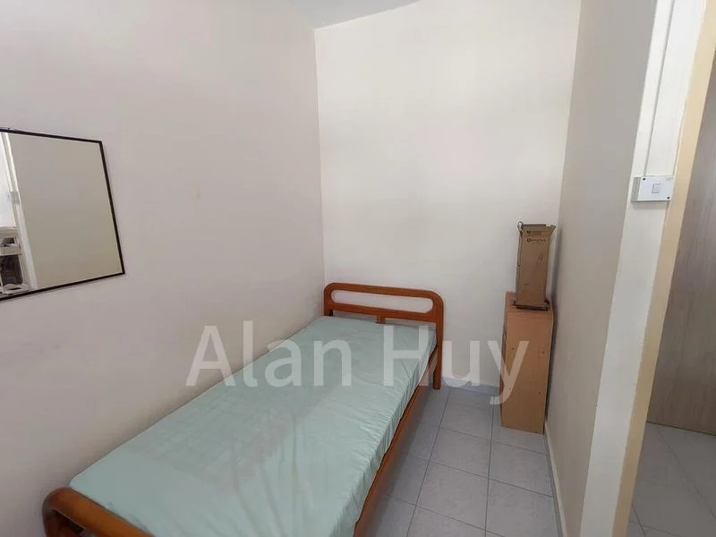 Room (HDB) for Rent in 230 Simei Street 4 - Image 9