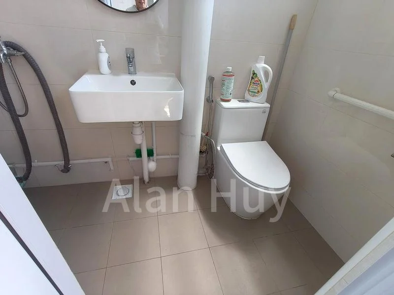 Room (HDB) for Rent in 230 Simei Street 4 - Image 17